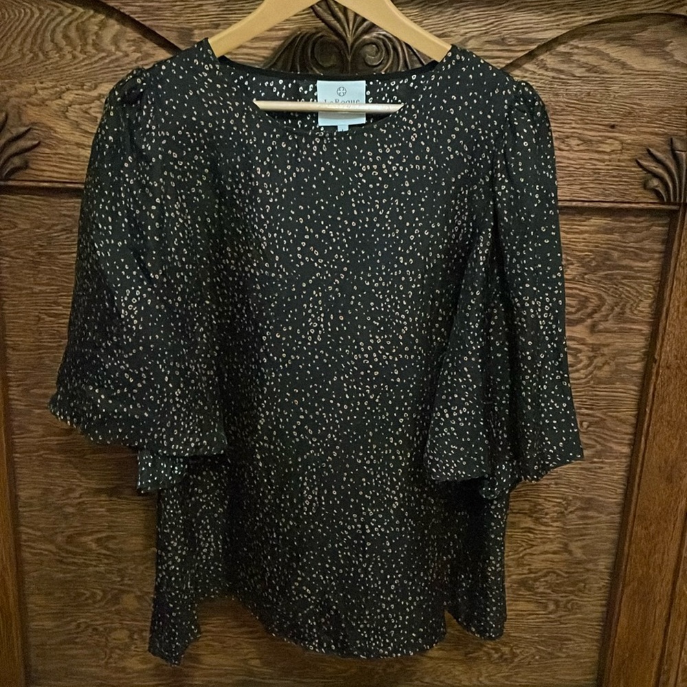 LaRoque wide 3/4 sleeve mini leopard print top